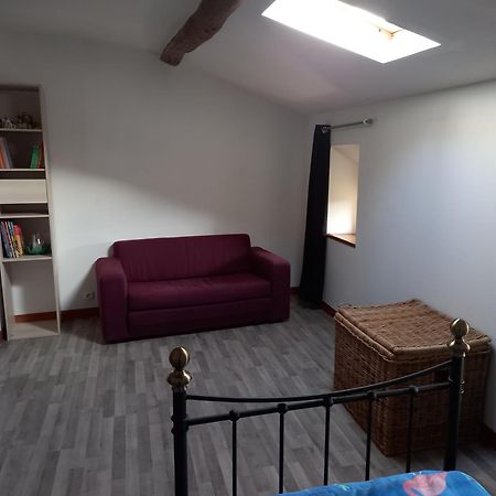 Le Papillon Villa Savigne Luaran gambar