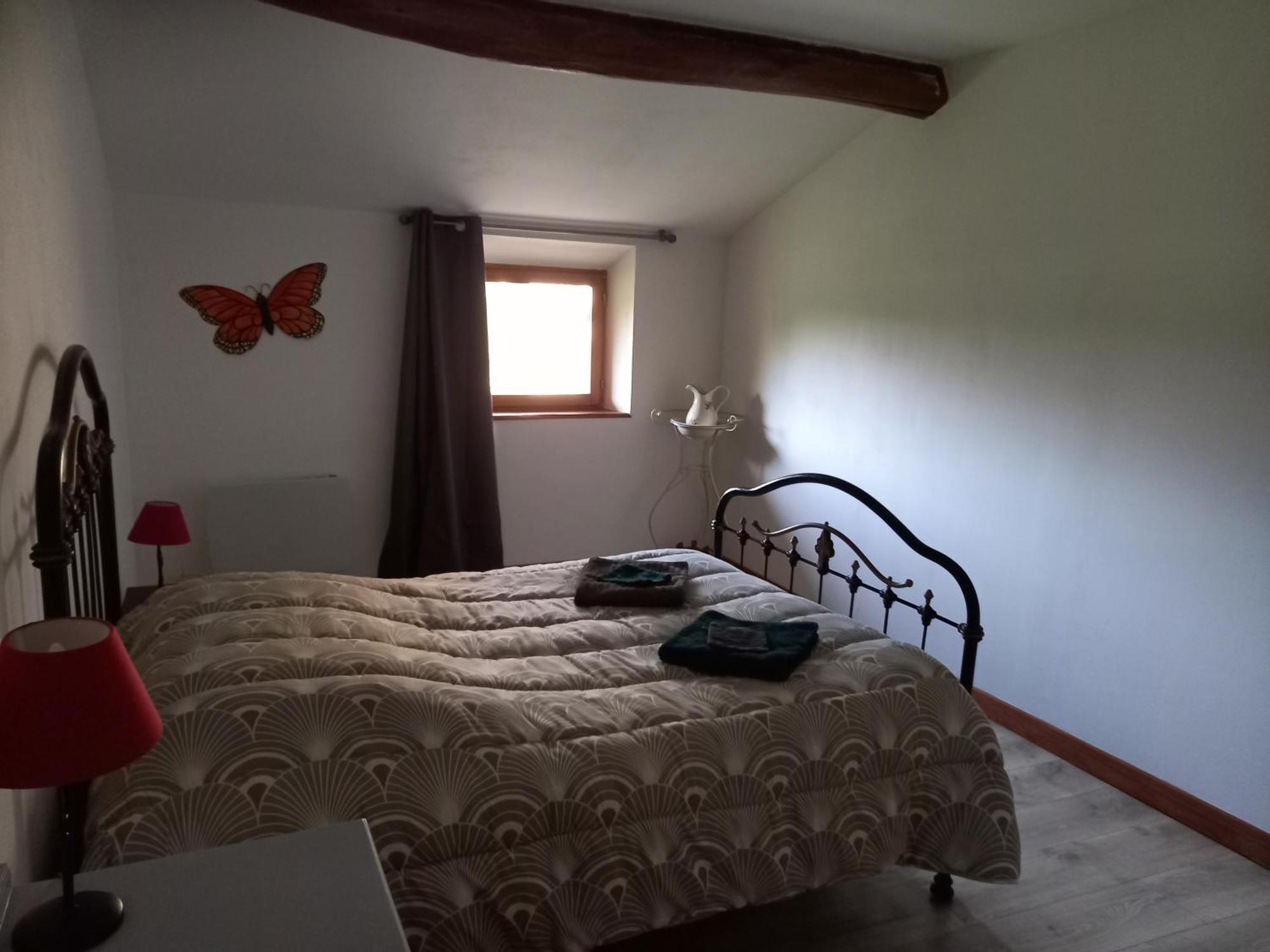 Le Papillon Villa Savigne Luaran gambar