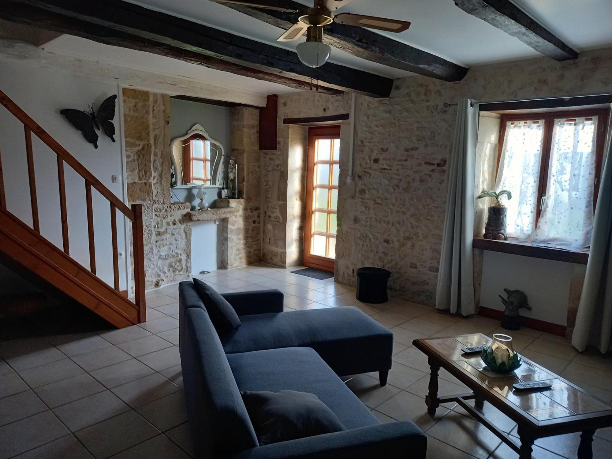 Le Papillon Villa Savigne Luaran gambar